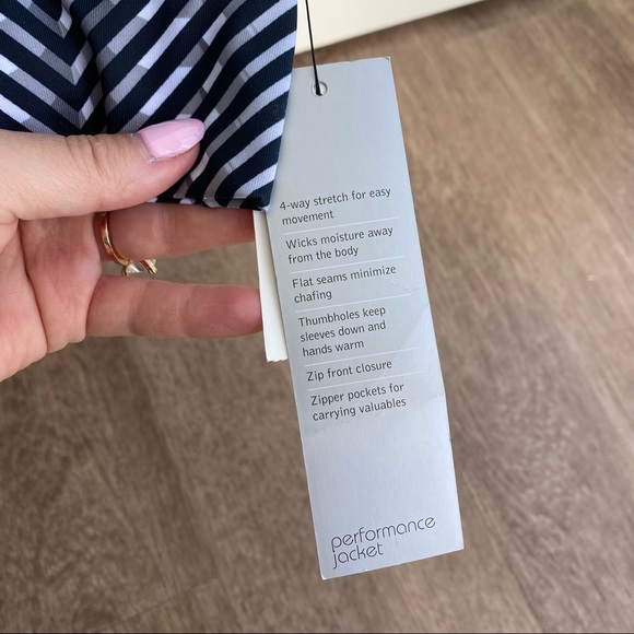 Ideology Performance Jacket Size Small - Picture 7 of 7